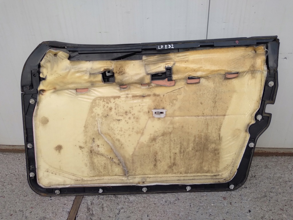 фото №4, Bmw e32 обшивка двері лівий перед гарний