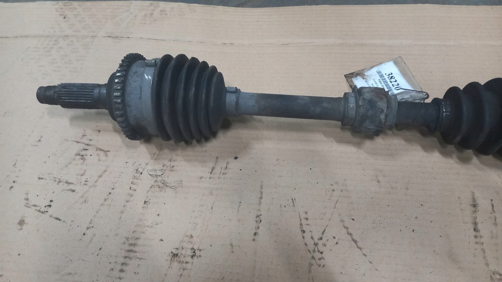 фото №2, Приводной вал левая mazda 6