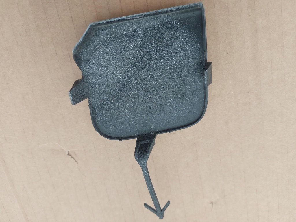 фото №2, Заглушка фаркоп бампера перед renault captur