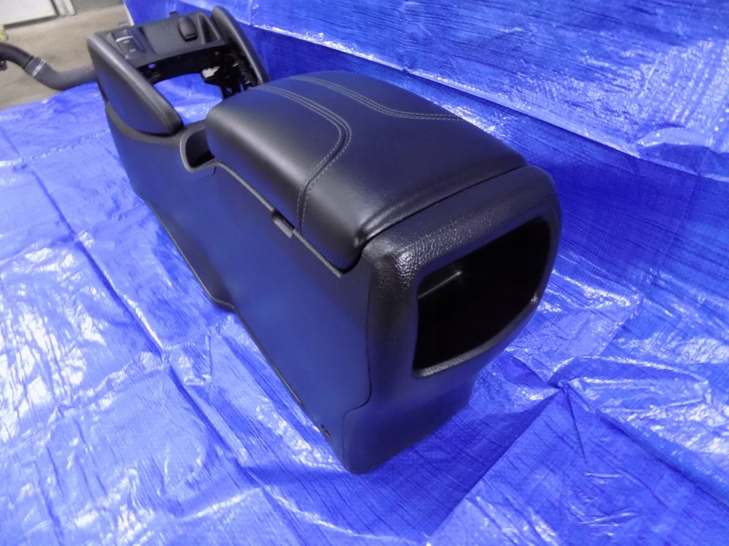 фото №5, Тунель середній підлокітник qashqai j11 lift