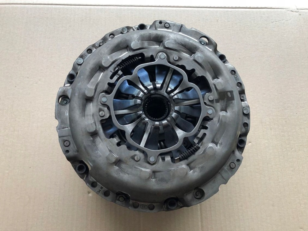 фото №1, Сцепление kpl audi s5 8t 4.2 v8 механическая коробка передач luk оригинал