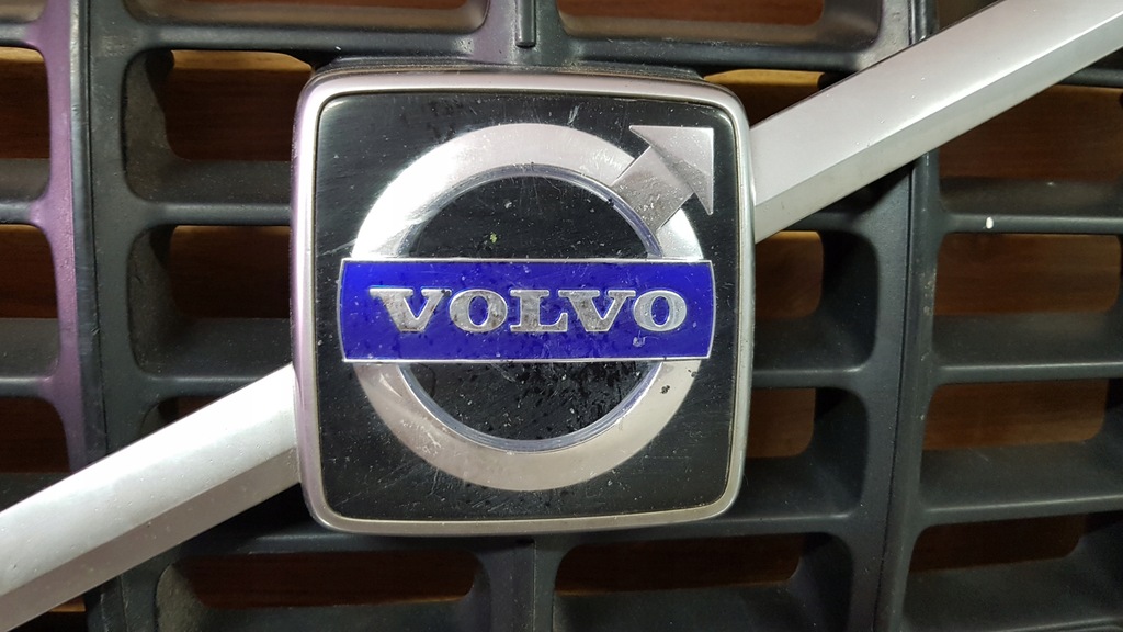 фото №4, Volvo v70 r - design 2007 - решітка радіатора решітка радіатора решітка радіатора d 88