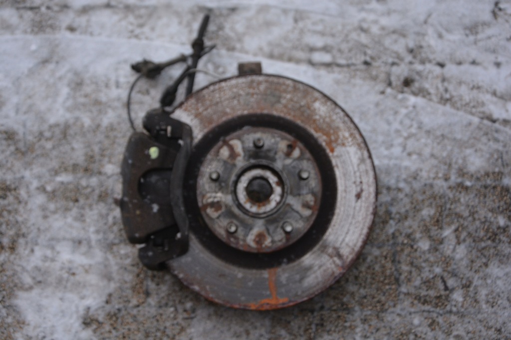 фото №1, Поворотный кулак ступица суппорт диск lp mazda 6 gj