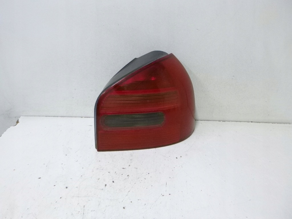 фото №1, Лампа задня audi a3 8l hb 1998r.
