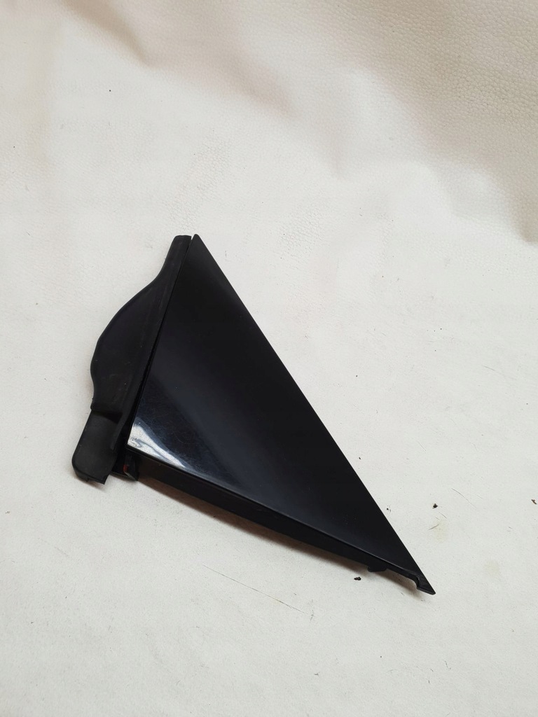 фото №8, Suzuki swift mk6 трикутник заглушка крила перед