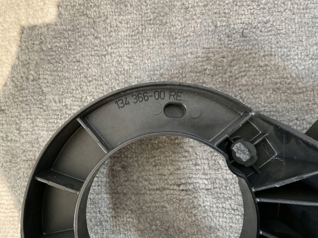 Bmw 3 e30 1987-1991 новая оригинальная правый  рамка фара Доставка