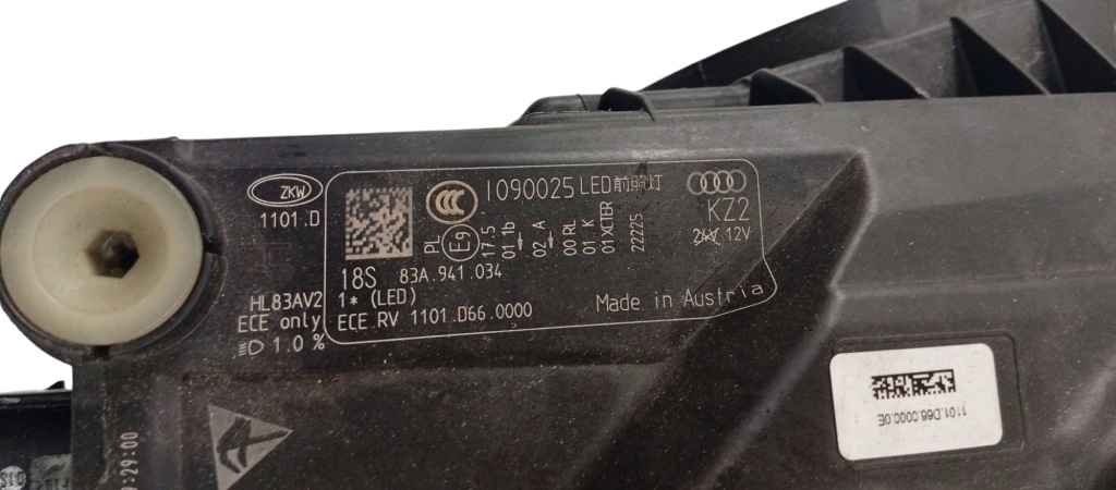 Купить 83a941034 audi q3 2018- фара правый  передняя перед full led