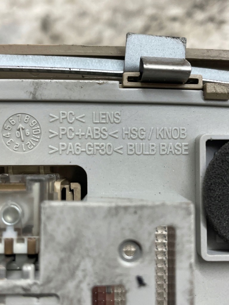 фото №7, Chevrolet captiva 2009 лампа стельовий задня