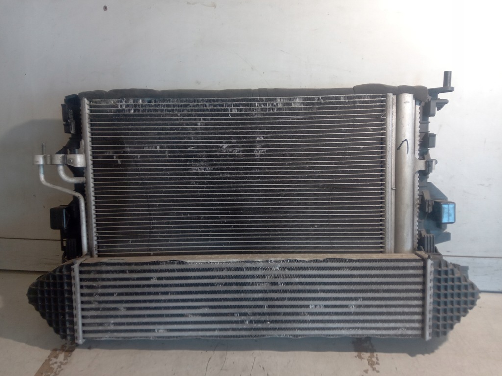 фото №1, Ford focus mk3 радиатор радиатор 1.6 ecoboost