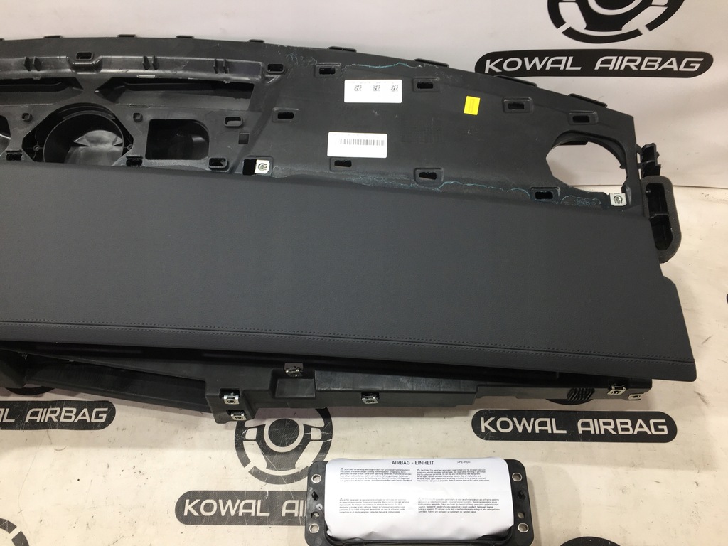 фото №5, Audi a6 c8 приборная панель консоль подушка безопасности подушки безопасности ремни org