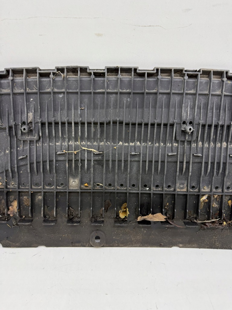 фото №11, Audi s6 a6 c7 s-line плита защита спойлер pod бампер оригинал!