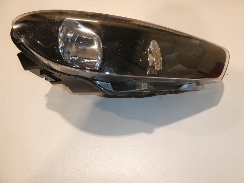 фото №6, Лампа права перед vw scirocco 1k8941006c