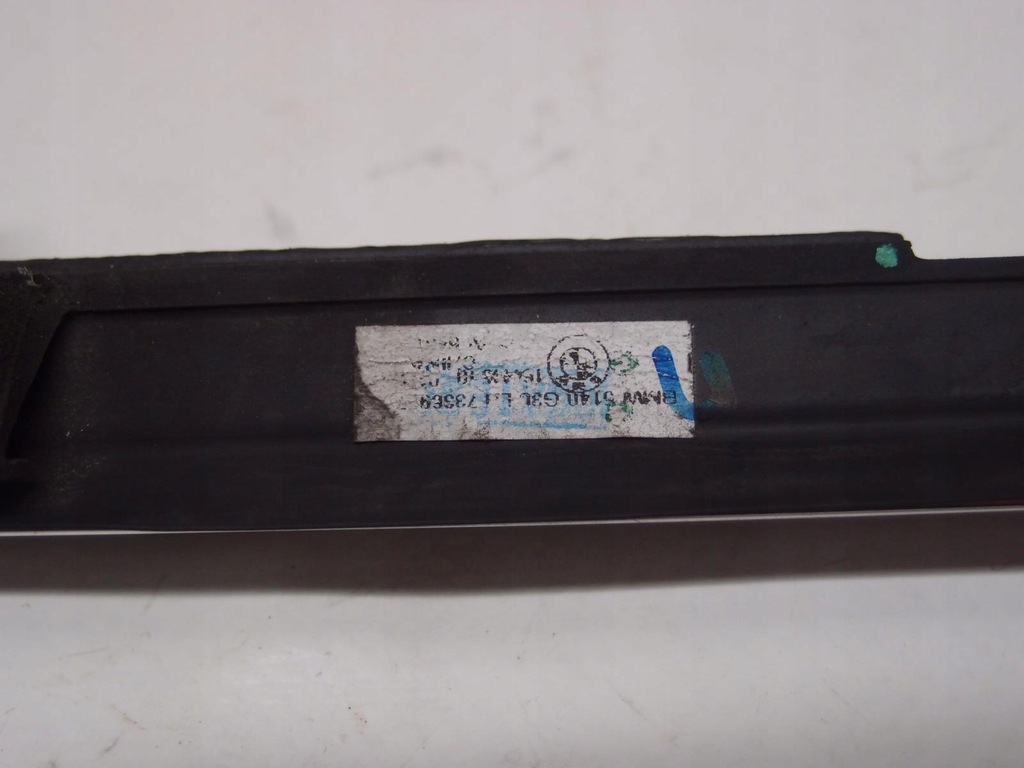 фото №11, Молдинг уплотнитель левый перед bmw 5 g30