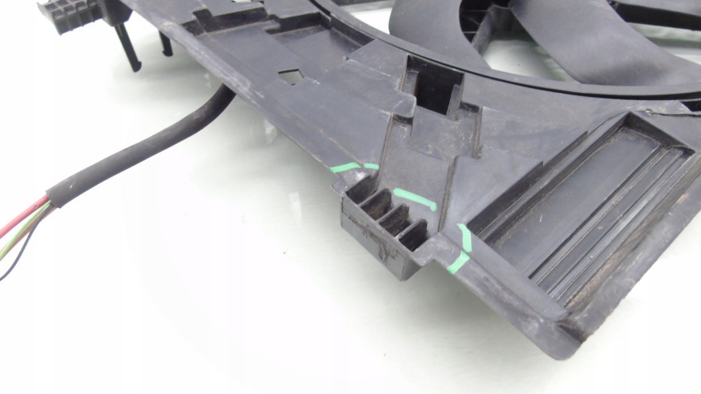 Вентилятор радиатора skoda superb 3 2.0 tdi 5q0121203dq в Украине