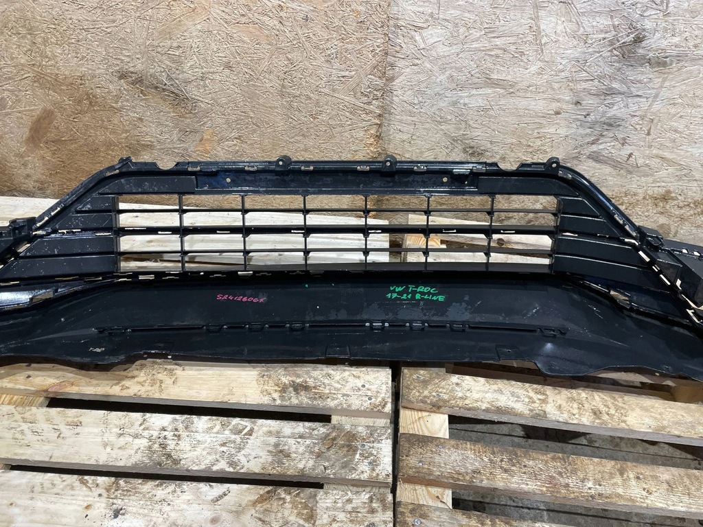 фото №7, Vw troc t-roc 17-21 r-line спойлер решётка средняя бампер перед передний