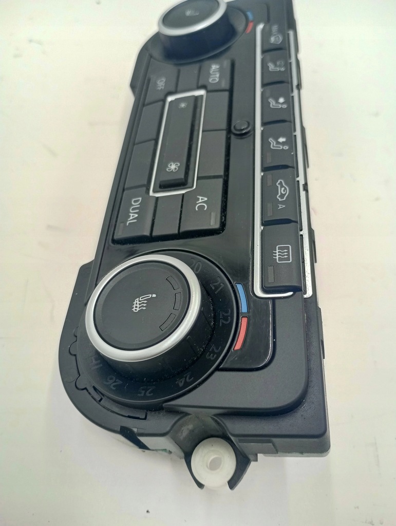 фото №8, Панель кондиционера audi a3 vw passat b7 cc golf tiguan skoda 5k0907044es