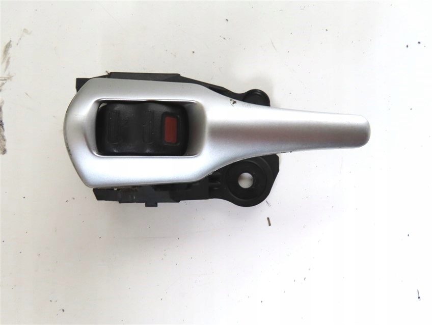 фото №1, Ручка внутренняя передняя левая toyota verso 2009-2018r