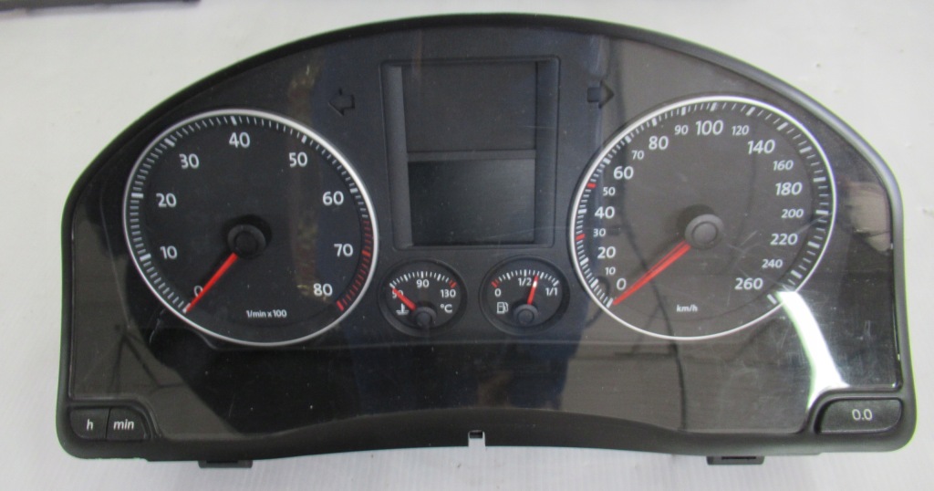 фото №1, Golf v plus счетчик приборы 1k0920864a