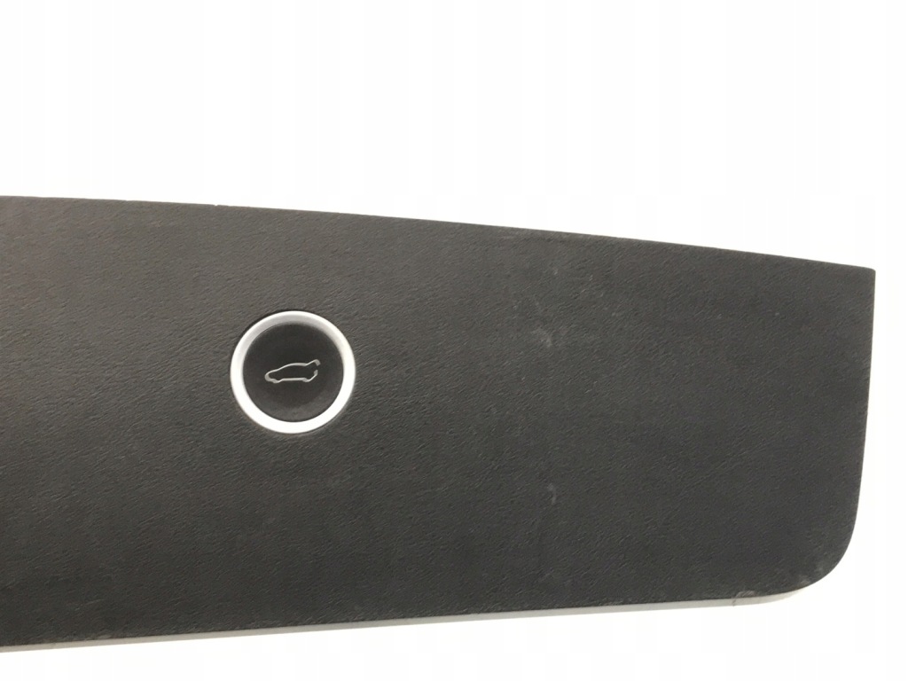 Tesla x защита на ремень задний  под кнопка крышки Доставка