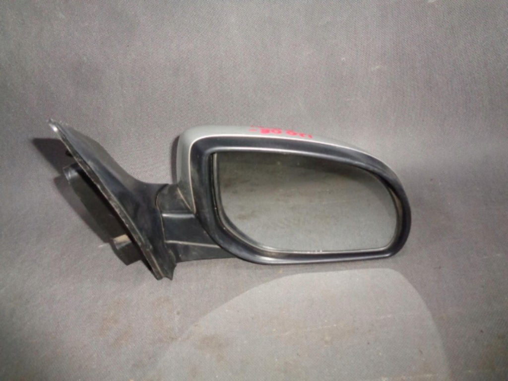 фото №1, Hyundai i20 i 08- зеркало правое наружное 5pin