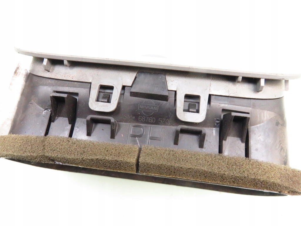 фото №5, Решётка обдув правая nissan quest 687605z00