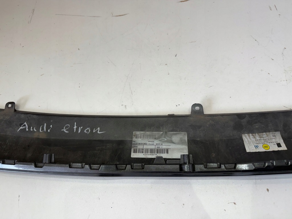 фото №11, Audi e tron e-tron 4ke s line бампер перед передний спойлер накладка