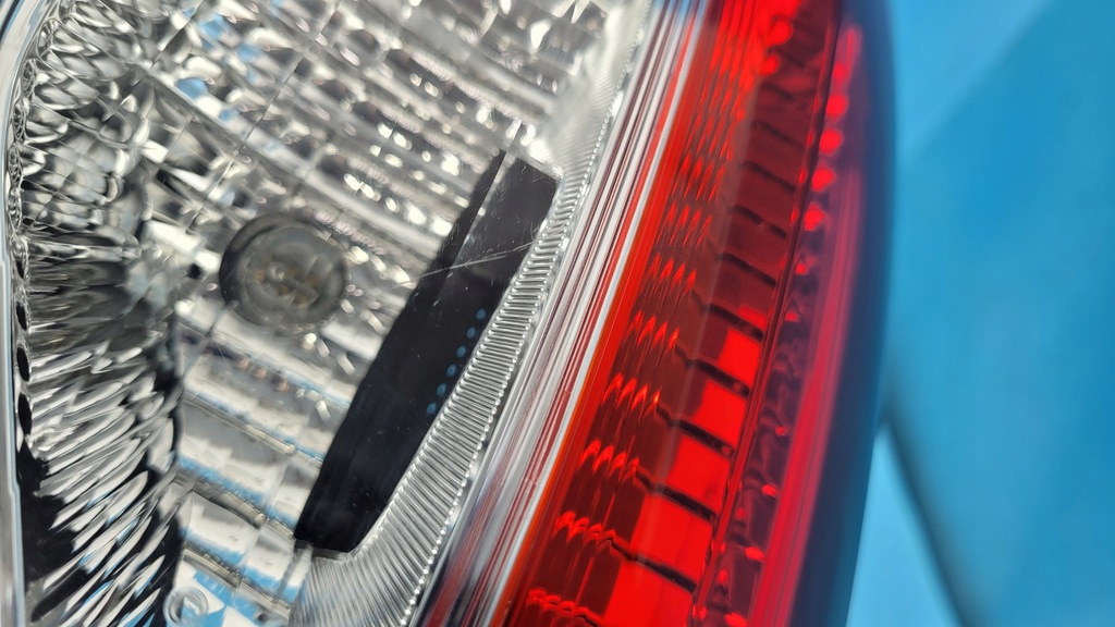 фото №14, Toyota corolla e21 19r лампа левый задняя w крышка usa