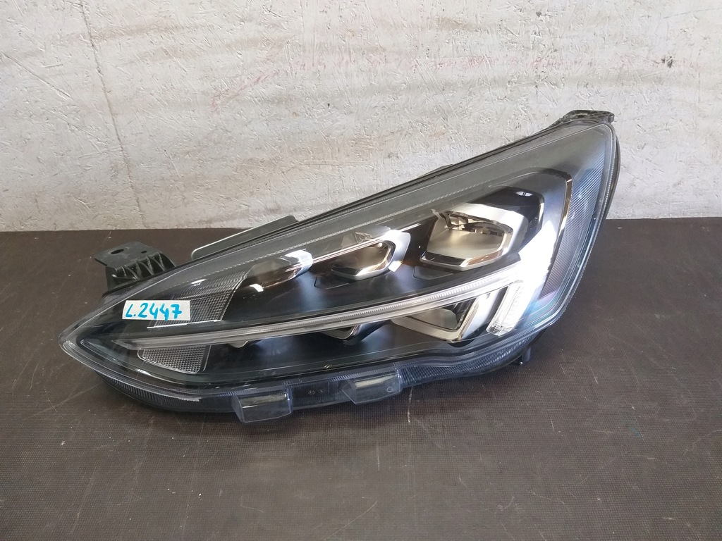 фото №1, Лампа перед левая ford focus mk4 full led