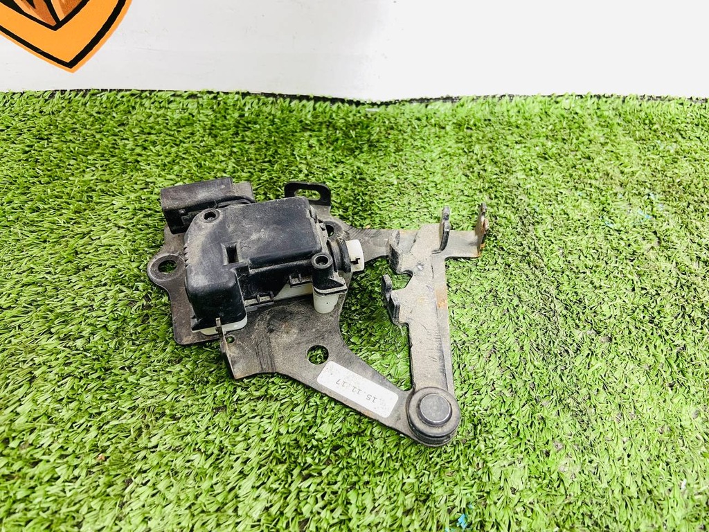 фото №10, Актуатор капот jaguar i-pace x590 j9d316a916ab