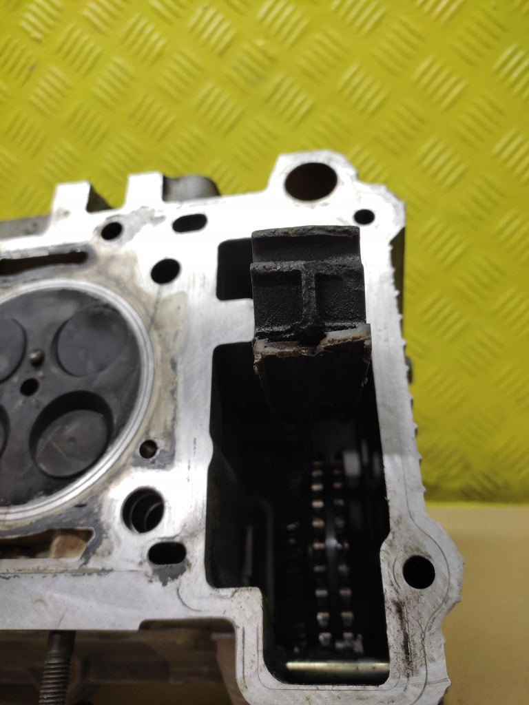 фото №7, Mercedes w220 4.0 v8 головка двигуна 6280160901