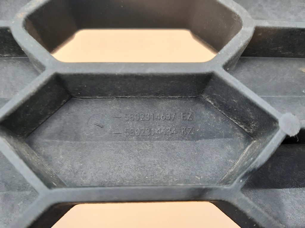 фото №9, Iveco s-way trep накладка порог нижняя решётка 5802314637