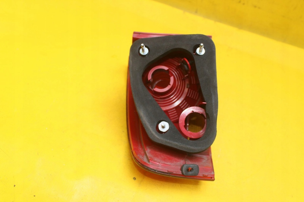 фото №7, Лампа правий задня кузов seat altea xl freetrack 5p8945096a