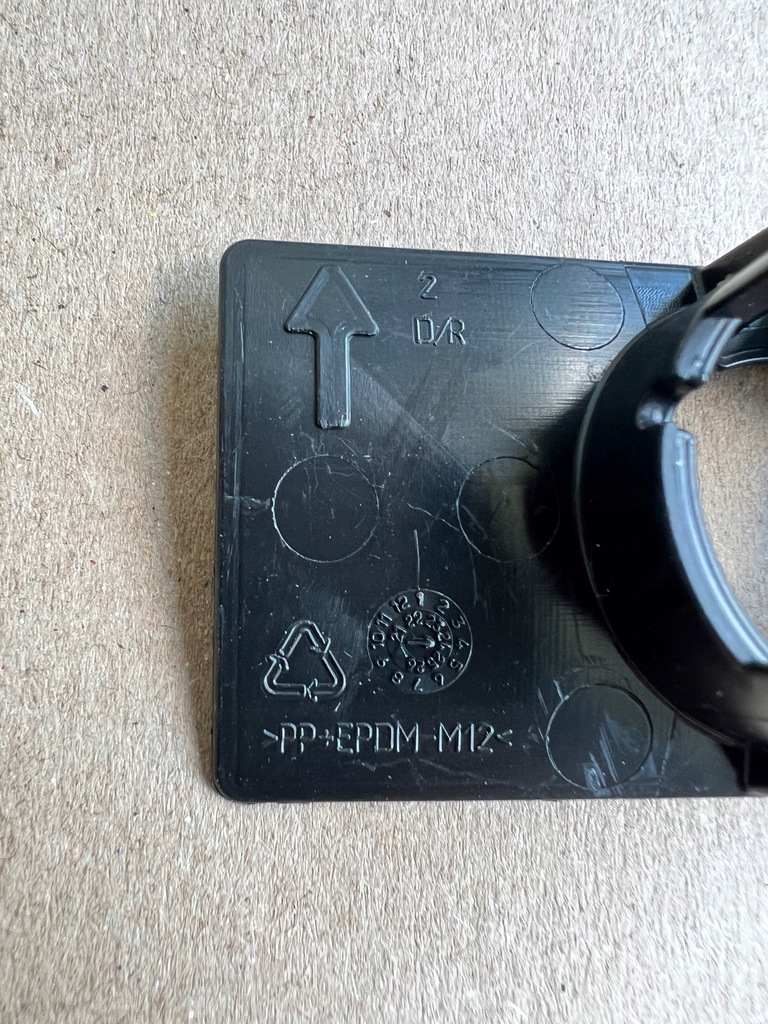 фото №14, Opel astra l кронштейны крепления датчиков pdc w задний бампер nowe org