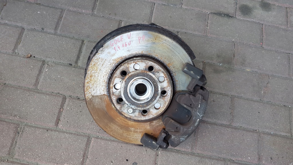 Купити Ступиця поворотний кулак передня права vw golf v 1.6 fsi