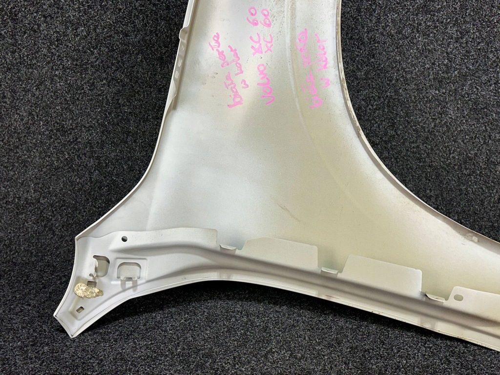 фото №7, Volvo xc60 ii 17- крыло левый перед передний oem белый перламутр