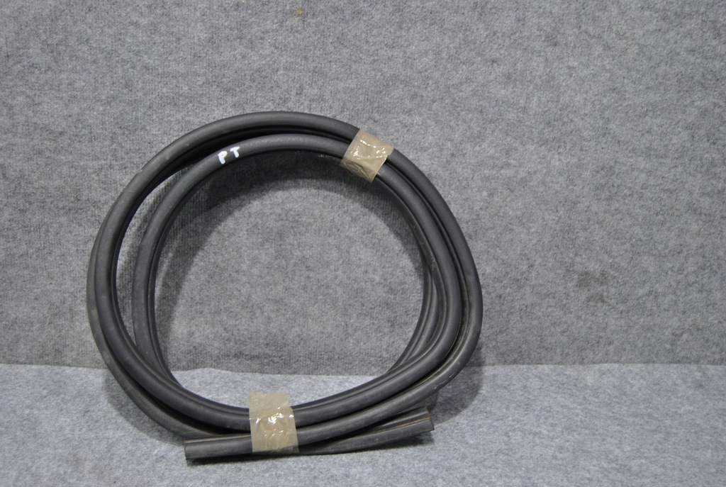 фото №1, Dodge ram 1500 4 gen прокладка дверь правый задняя