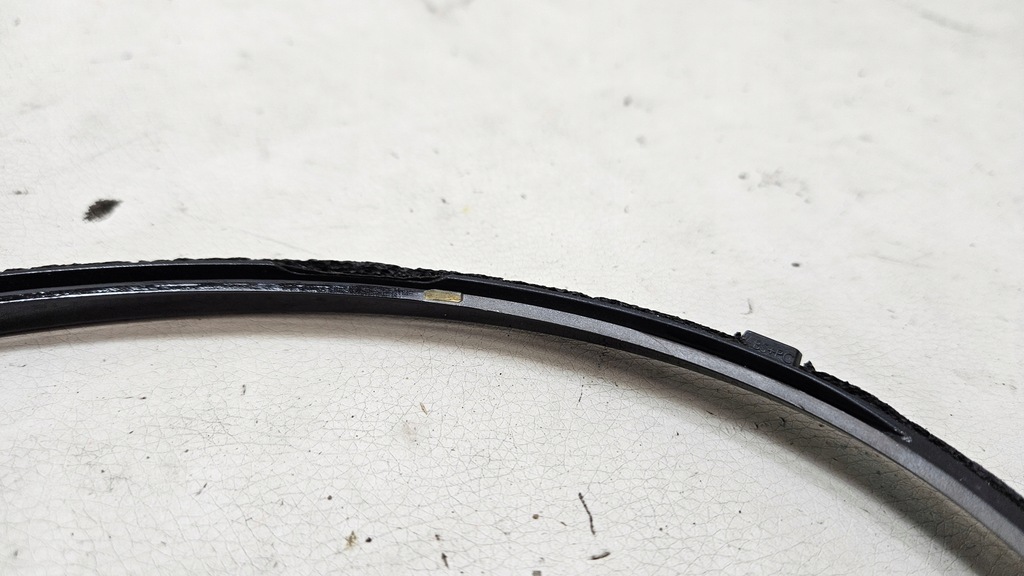 фото №4, Кільце рамка лампи правий bentley continental black