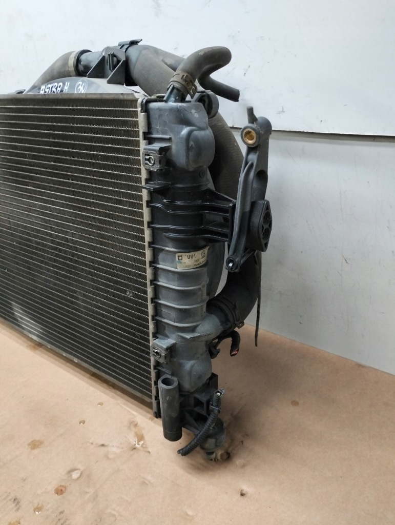 Купить Радиатор воды вентилятор opel astra h 3 3 1.4 1.6 benz рестайлинг