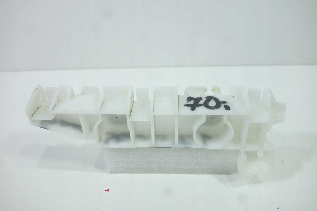 фото №1, Направляющая задняя левый mitsubishi space star ii