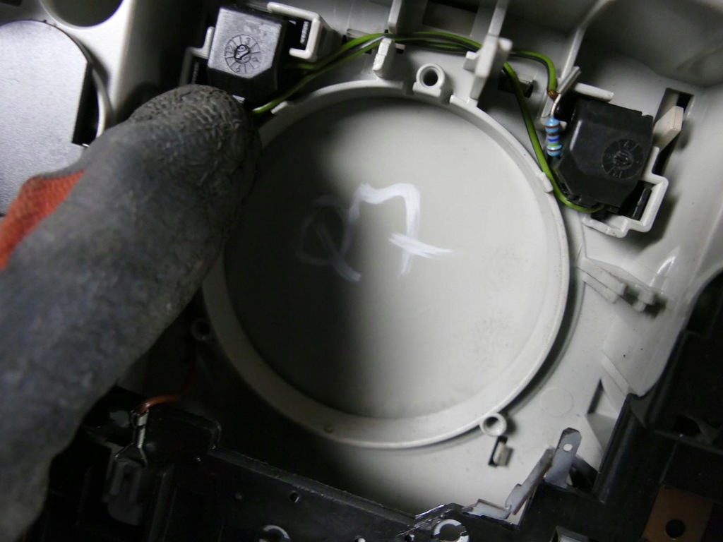 фото №10, Audi q7 4l лампа потолочный освещение кабины свет