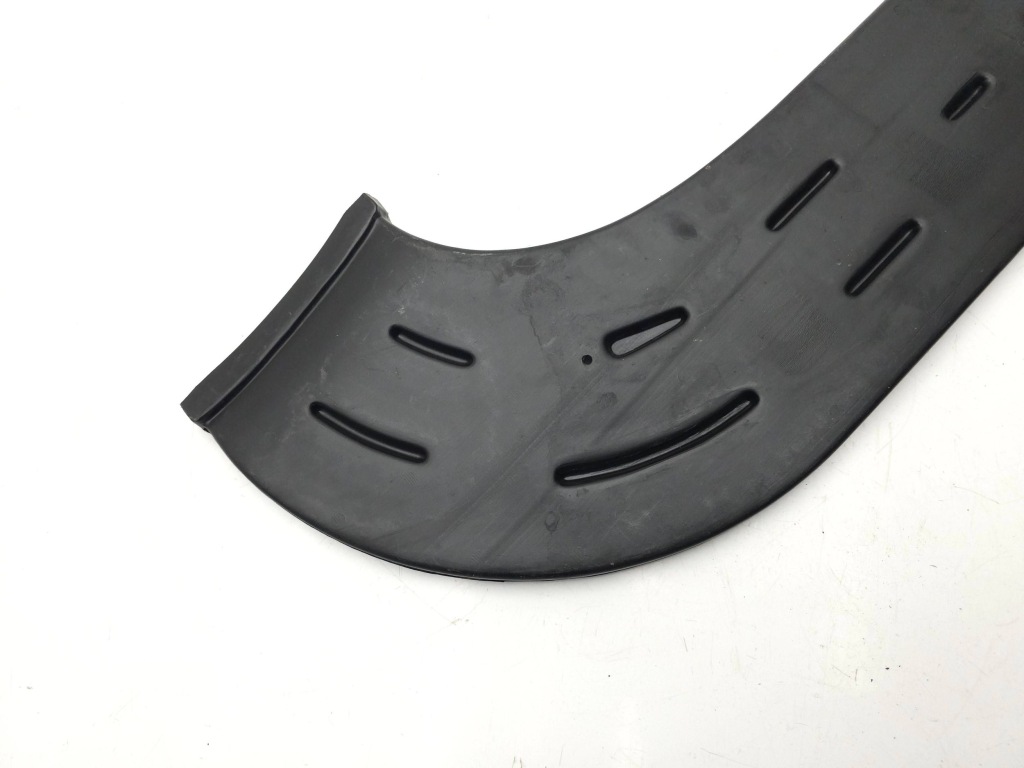 фото №6, Mercedes-benz s w126 1986 канал повітряний кабіни