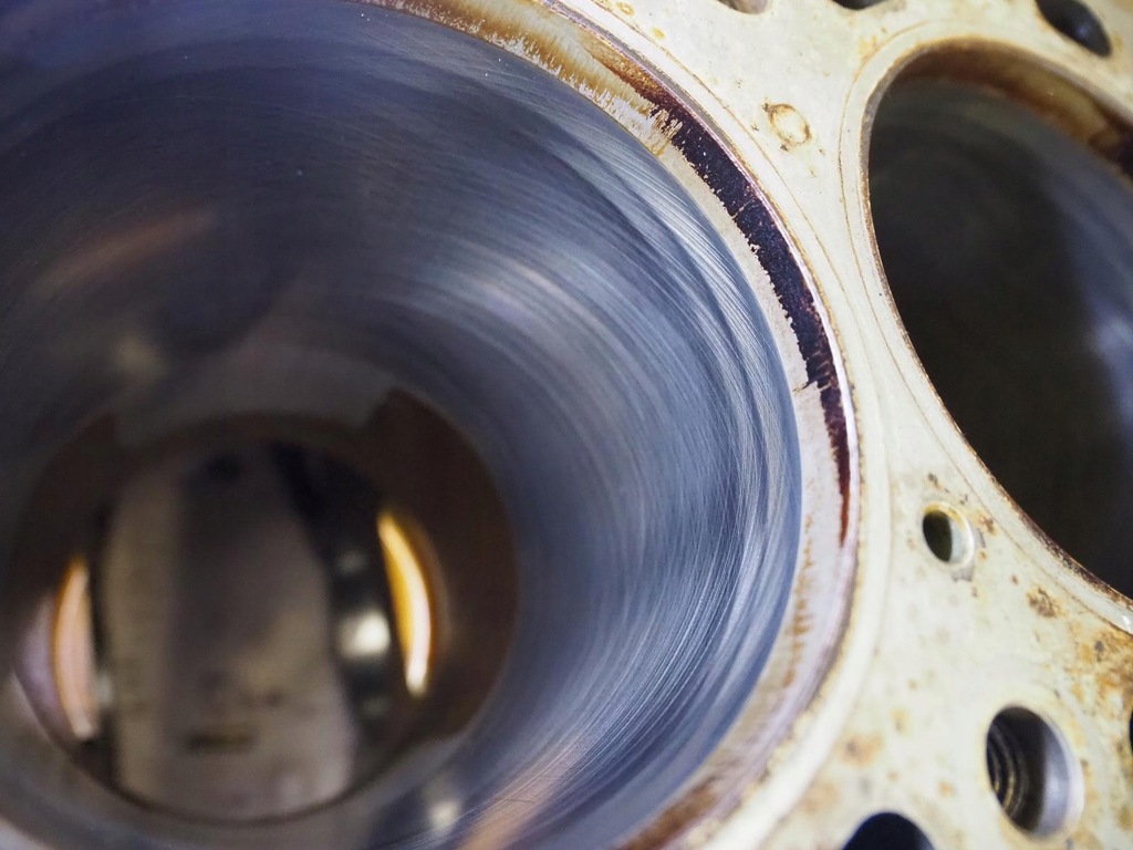 фото №11, Блок bmw e39 520 i 1748450 m52b20