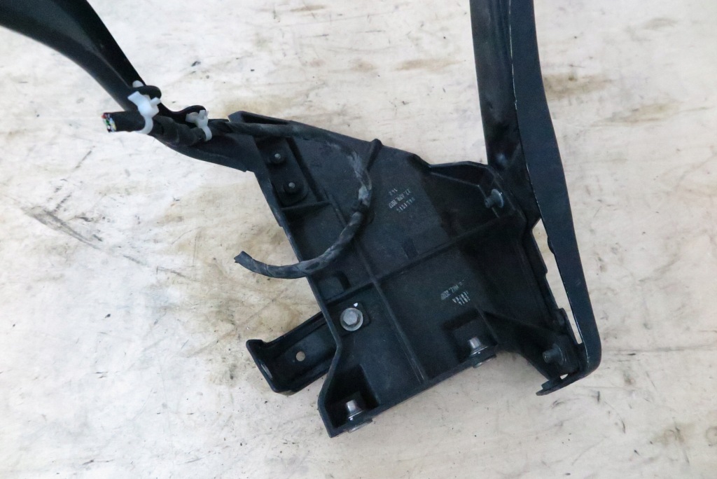 фото №6, Pas панель фары правый mercedes w212 a2126204600