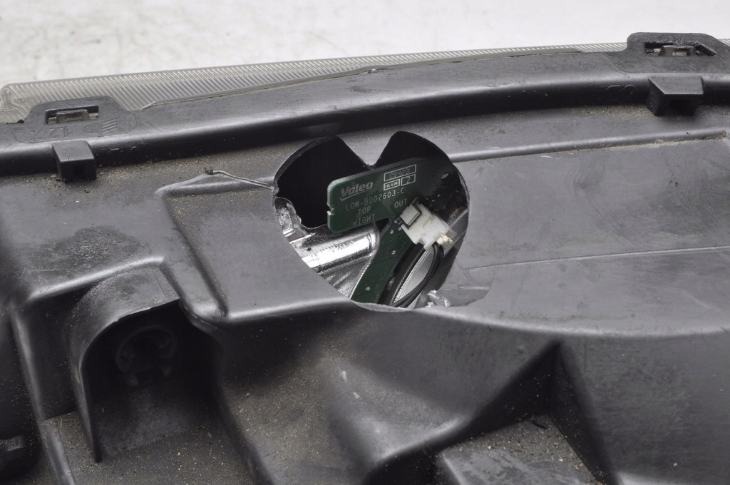 фото №12, Range rover l320 лампа права передня bi ксенон uk