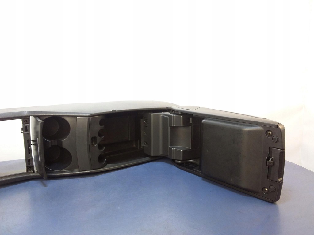 фото №5, Dodge charger 05-10 подлокотник туннель средний