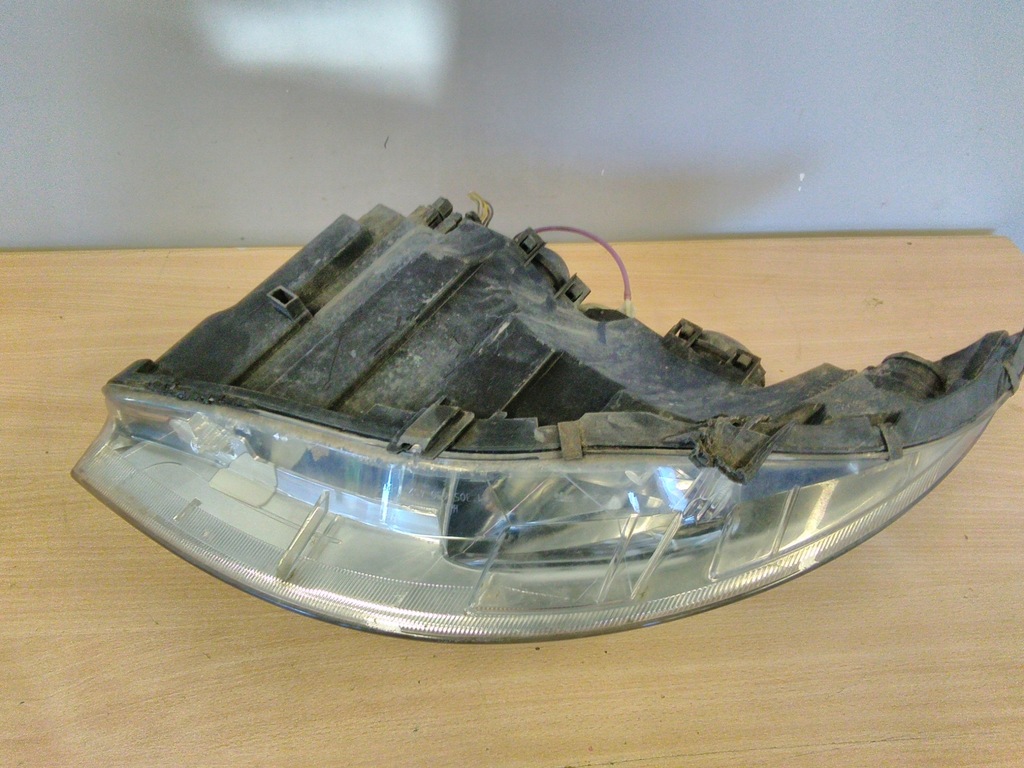 фото №8, Mercedes w169 линза фара лампа правая
