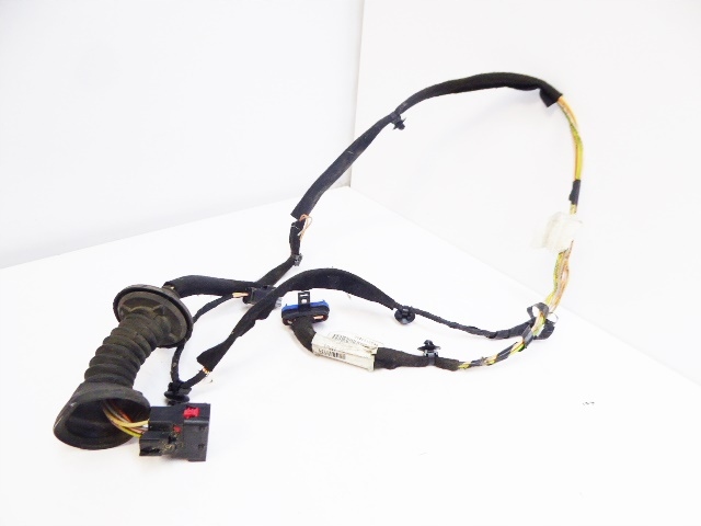 фото №1, Citroen c3 i 02r- жгут дверь задняя правый hb 5d