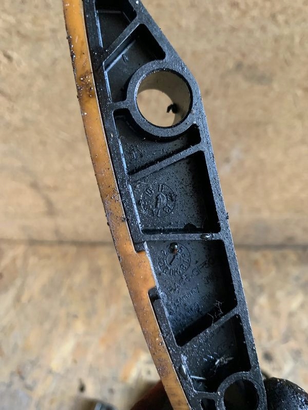 фото №6, Грм audi a6 3.0 tdi напрямна направляюча розподільного валу 059109507k 059109509c