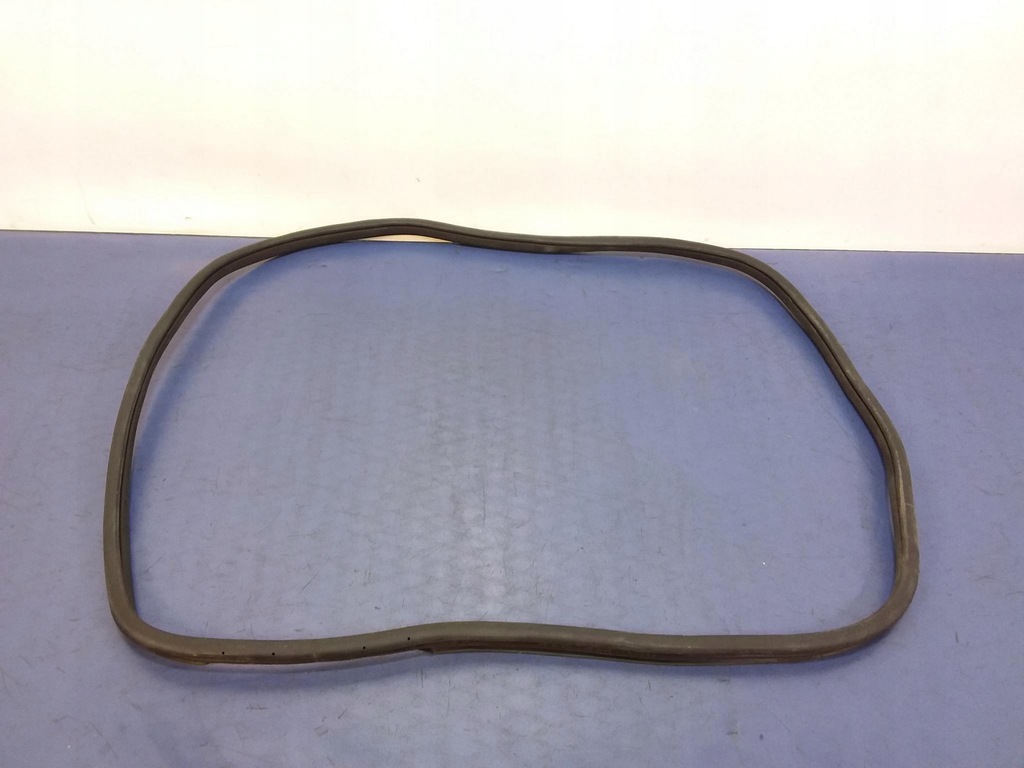 фото №1, Mercedes glk x204 прокладка дверь задняя левая задняя