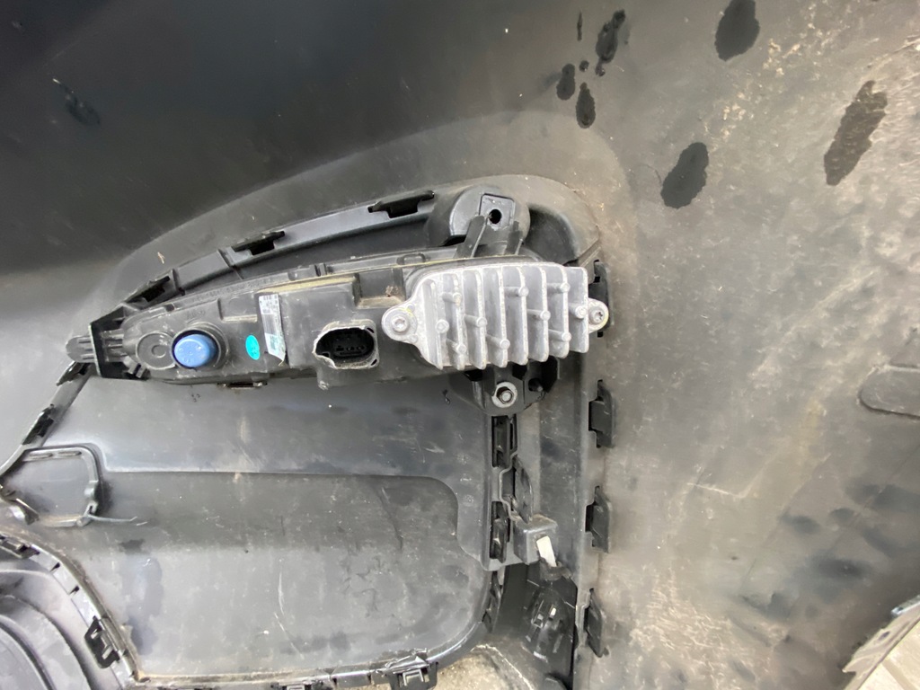 фото №9, Бампер перед bmw i3 lci lift